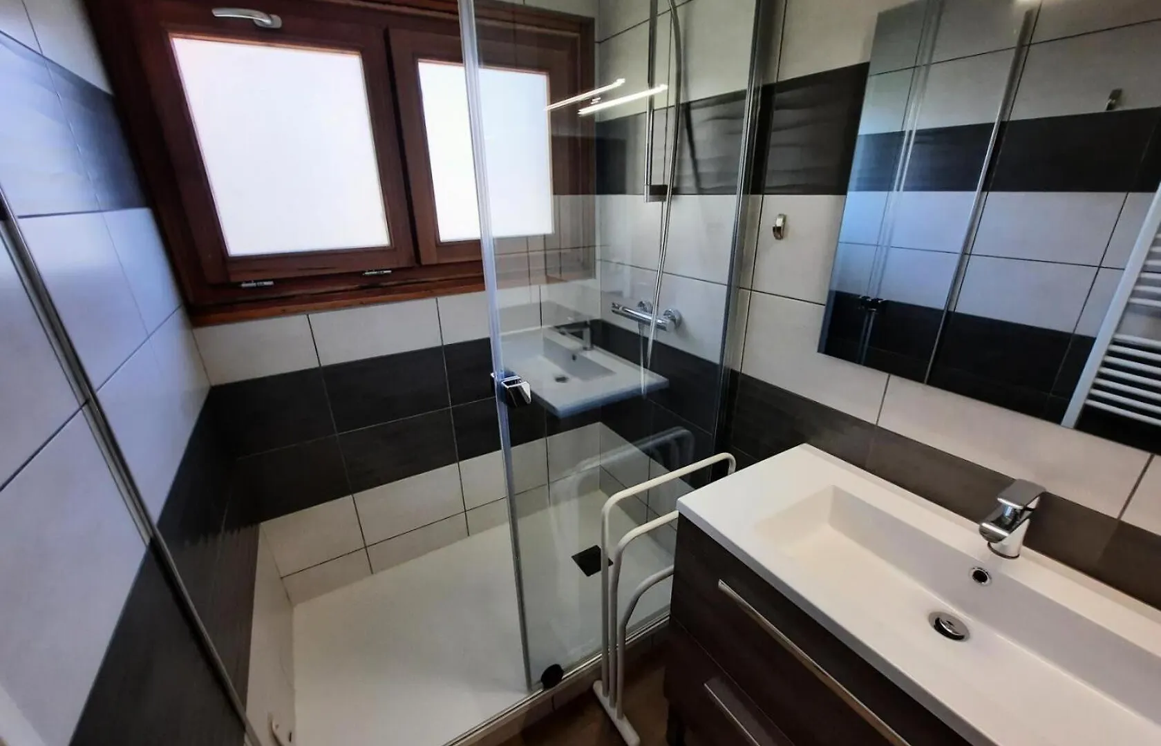 Apartment Residence Pelvoux - Appartement Pour 8 Au Coeur Des Menuires Et Ski Aux Pieds Mae-4394 Saint-Martin-de-Belleville